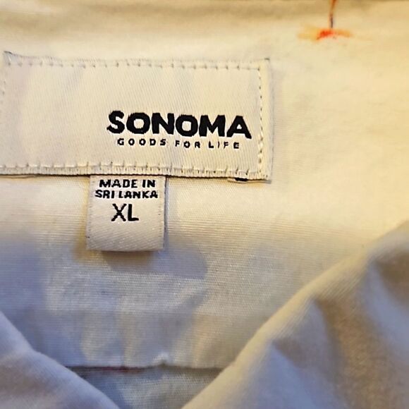 - NWOTS!!!... Sonoma button down with beach umbrella theme - Picture 3 of 4